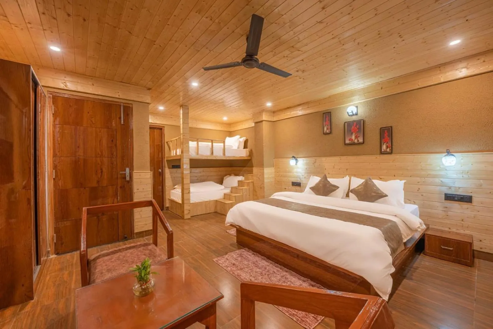 The Nature Dreams I Vacations I Conference I Mice I Family Events I Open Air Terrace I Sky Bonfire I Kufri By Exotic Stays Shimla Hotel