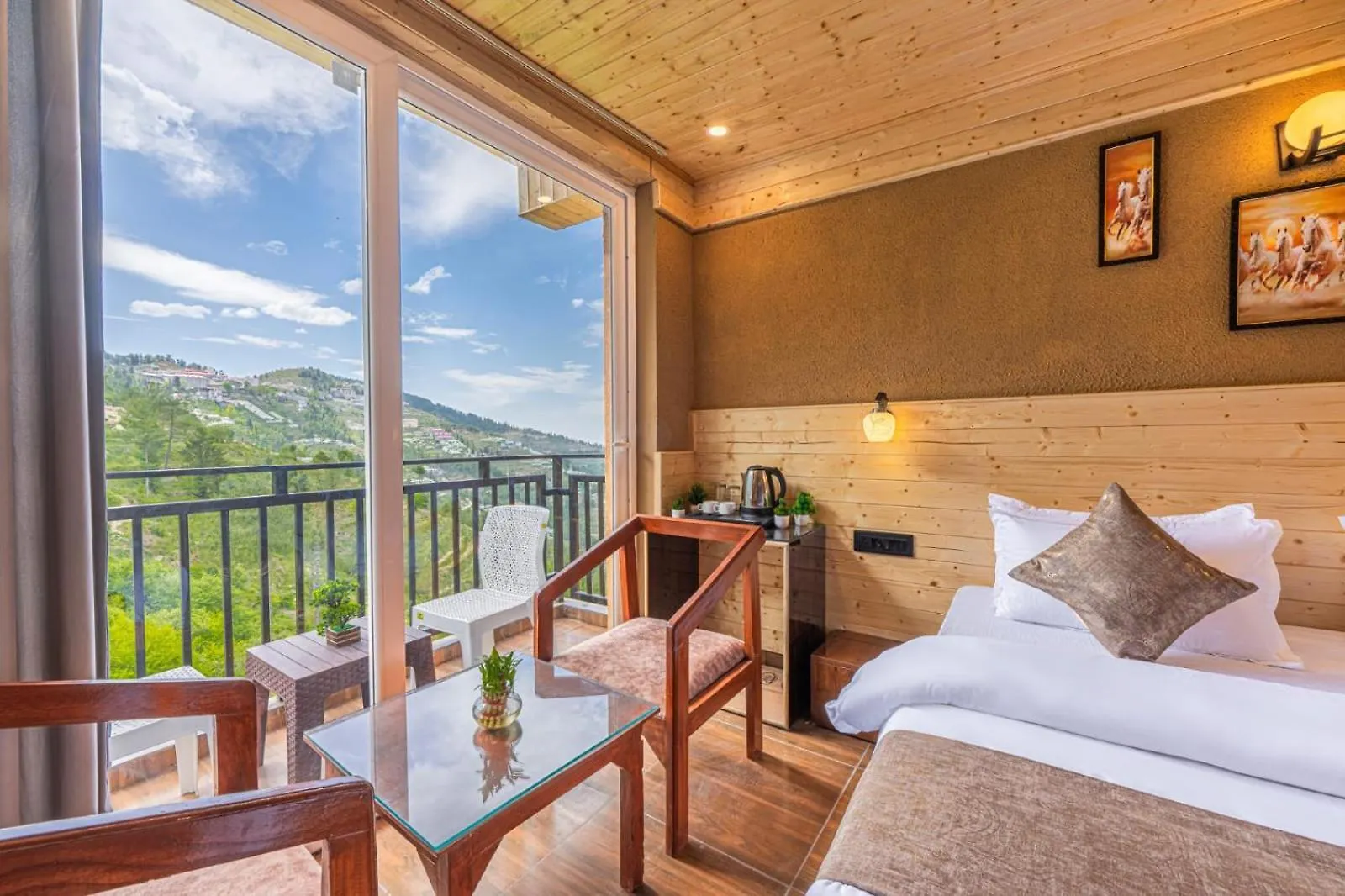 The Nature Dreams I Vacations I Conference I Mice I Family Events I Open Air Terrace I Sky Bonfire I Kufri By Exotic Stays Shimla Hotel